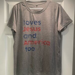 Women’s Graphic Tee